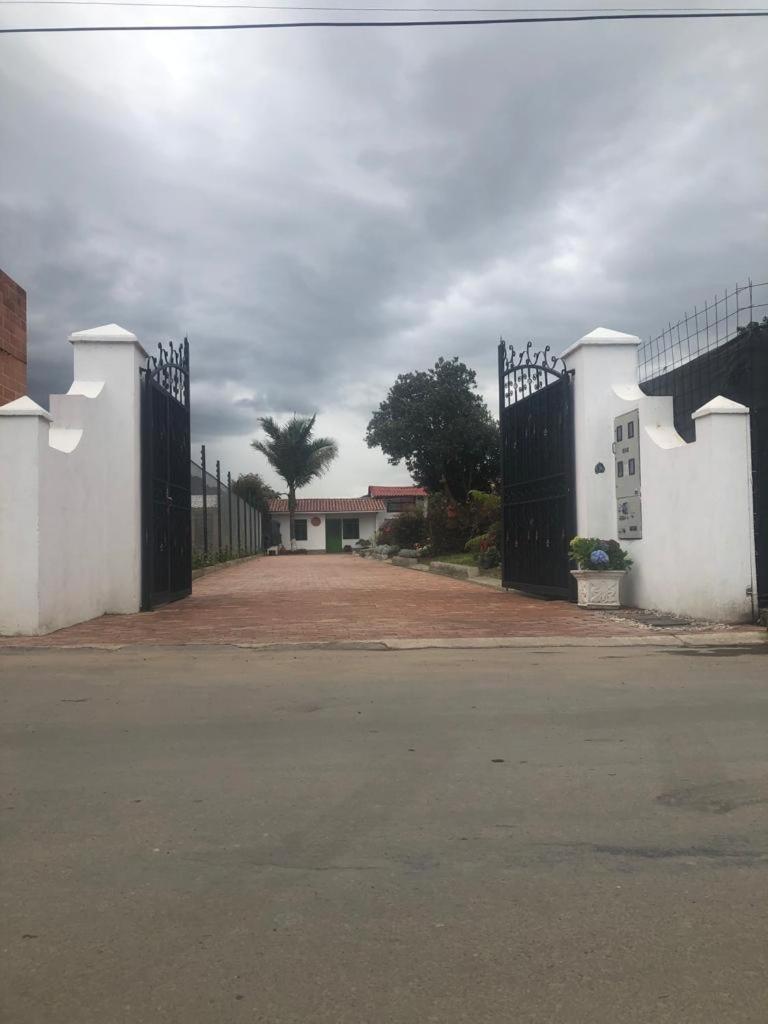 Cabanas Villa Isabel Cajicá Exterior foto